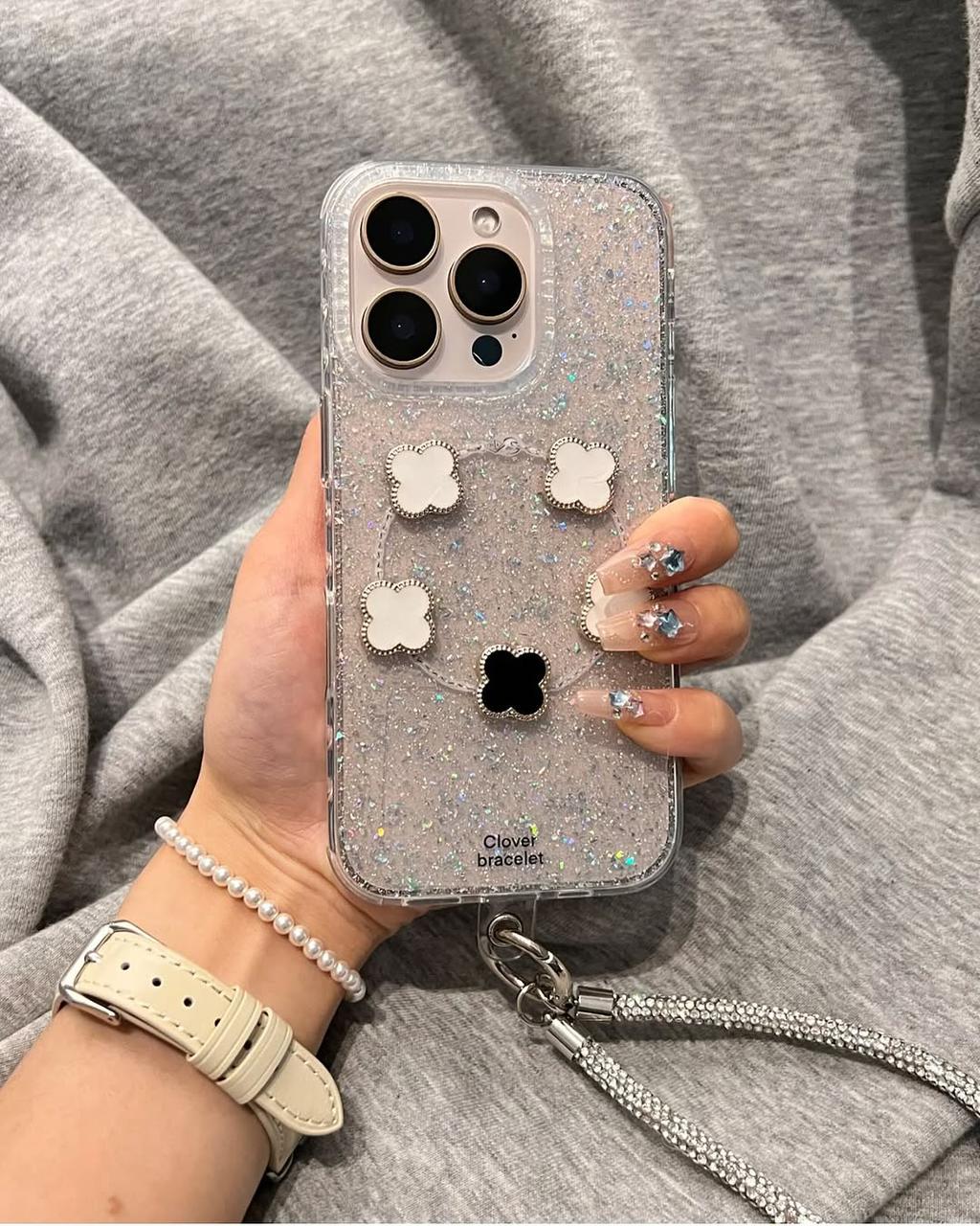 CelestiClover Luxe Glitter Bracelet Case with Chain - iPhone