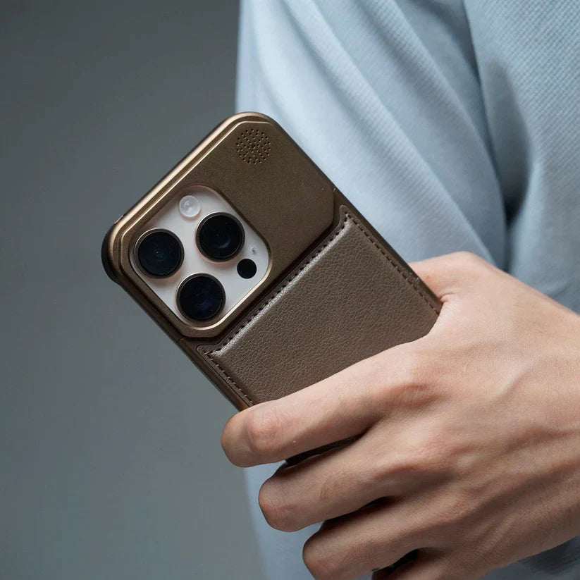 Ultra-Slim AeroFlex Leather Case with MagSafe - iPhone