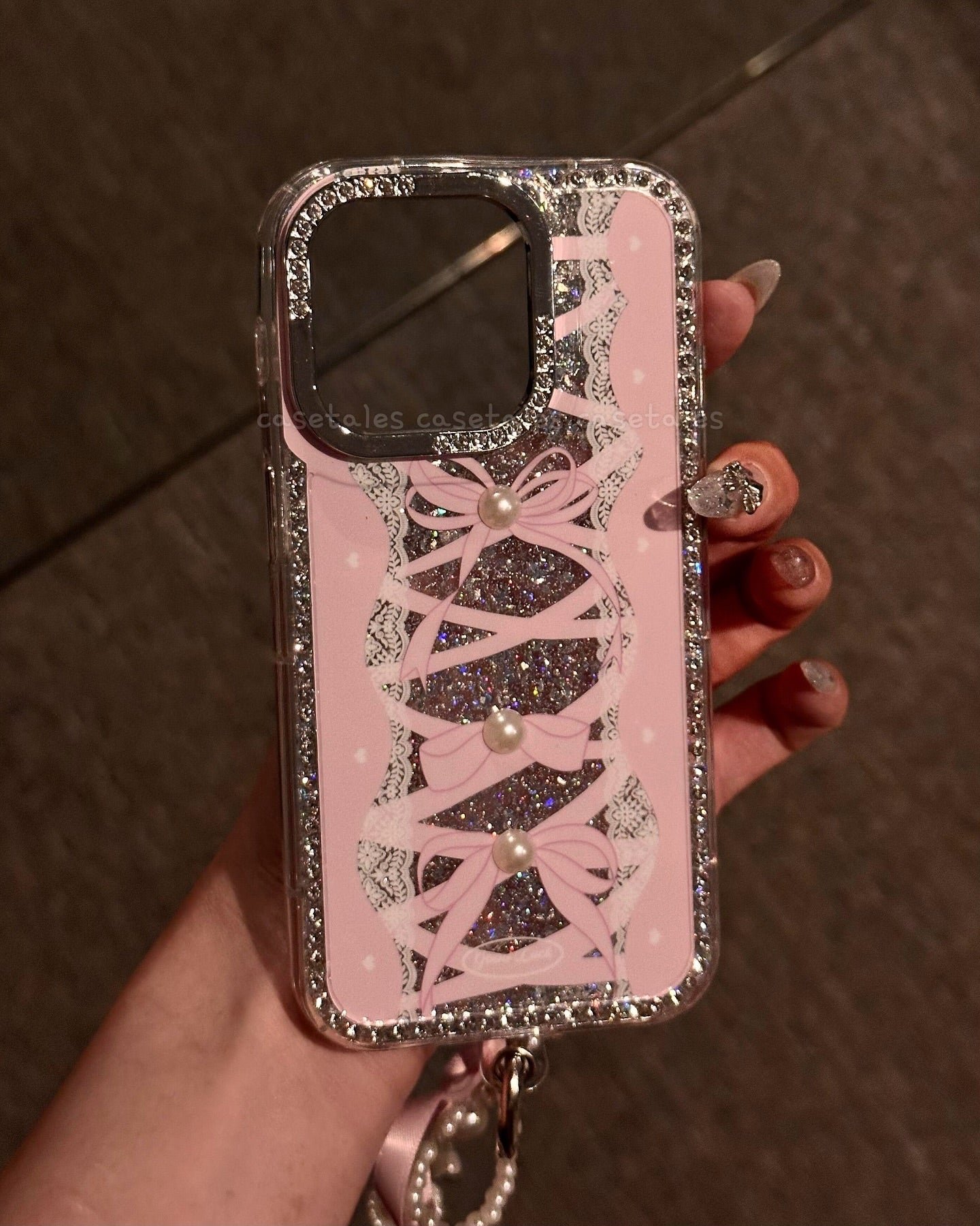 LuxeLace Sparkle Case - iPhone